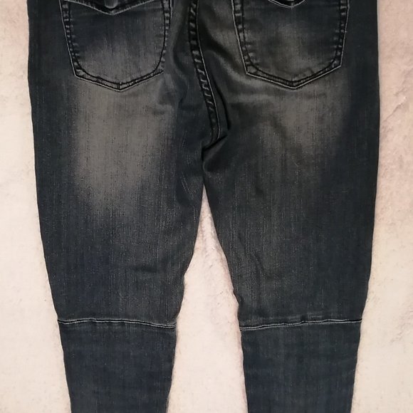 Moto-style jeans, size 7/8, distressed wash - Picture 8 of 10